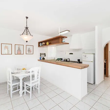Kiwi Villa