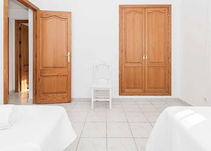 Kiwi Villa El Tosalet