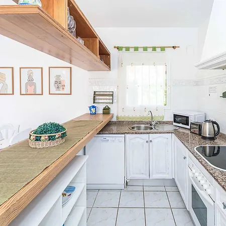 Kiwi Villa